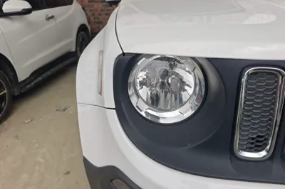 Jeep Renegade 2017, 72900 км, за 7932 USD - фото 3