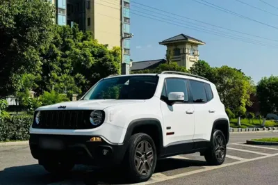 Jeep Renegade 2017, 72900 км, за 7932 USD - фото 5
