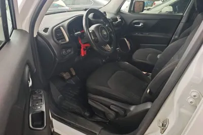 Jeep Renegade 2017, 72900 км, за 7932 USD - фото 13