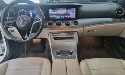 Mercedes-Benz E-Class 2022, 52001 км, за 28651.42 USD - фото 7