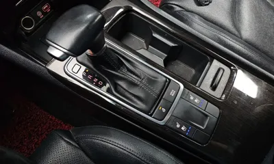Kia K5 2016, 123642 км, за 5579.62 USD - фото 9