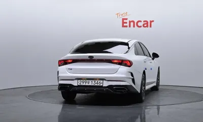 Kia K5 2020, 30946 км, за 10794.69 USD