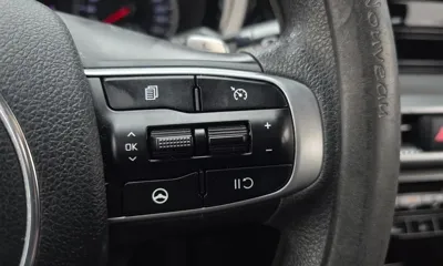 Kia K5 2020, 30946 км, за 10794.69 USD - фото 17