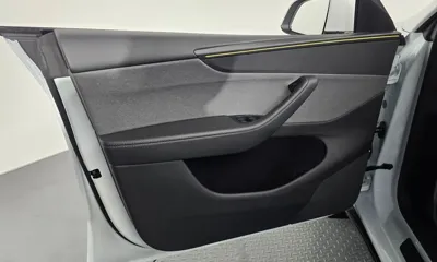 Tesla Model Y 2025, 10483 км, за 34723.15 USD - фото 24