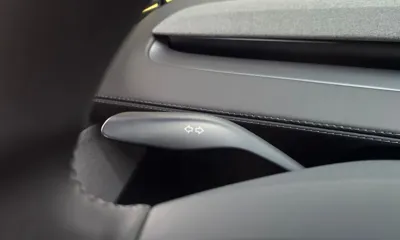 Tesla Model Y 2025, 10483 км, за 34723.15 USD - фото 30