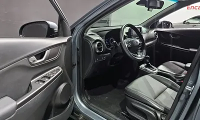 Hyundai Kona 2020, 63690 км, за 11356.18 USD - фото 11