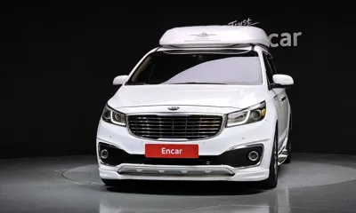 Kia Canival 2017, 154175 км, за 10505.45 USD