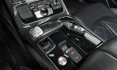 Audi S8 2013, 487887 км, за 7811.47 USD - фото 9