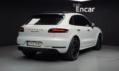 Porsche Macan 2018, 142856 км, за 22215 USD