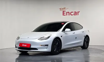 Tesla Model 3 · 2020 год