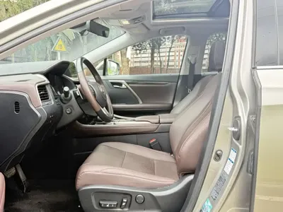 Lexus RX 2020, 80000 км, за 28957.65 USD - фото 9