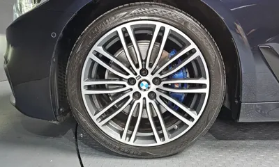 BMW 5-Series 2020, 107167 км, за 19437.03 USD