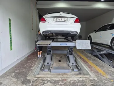 Mercedes-Benz C-Class 2015, 151385 км, за 6624.19 USD