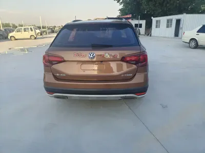 Volkswagen C-Trek 2018, 88000 км, за 5839.72 USD