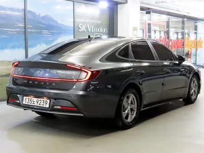 Hyundai Sonata 2020, 73476 км, за 9758.01 USD