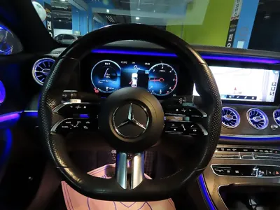 Mercedes-Benz E-Class 2021, 67000 км, за 25027.62 USD - фото 12
