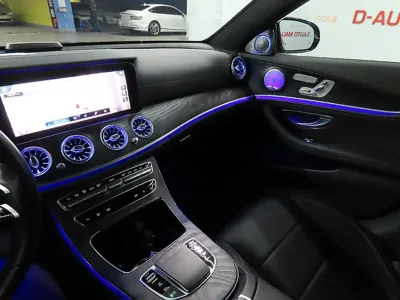 Mercedes-Benz E-Class 2021, 67000 км, за 25027.62 USD - фото 13