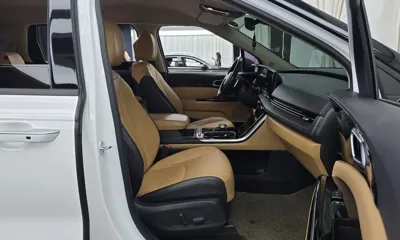 Kia Canival 2021, 115460 км, за 13811.08 USD - фото 26