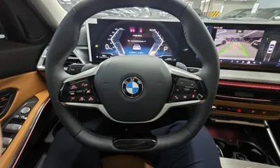 BMW 3-Series 2025, 6100 км, за 27302.86 USD - фото 20