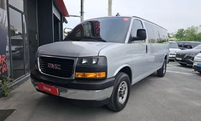 GMC Savana · 2020 год