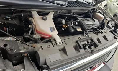 GMC Savana 2020, 85498 км, за 24052.52 USD - фото 6