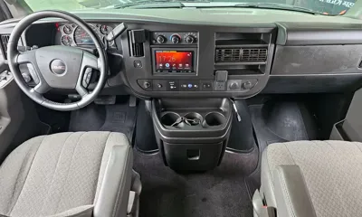 GMC Savana 2020, 85498 км, за 24052.52 USD - фото 7
