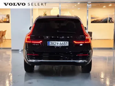 Volvo XC60 2024, 6446 км, за 40303.93 USD