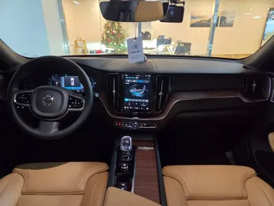 Volvo XC60 2024, 6446 км, за 40303.93 USD - фото 7
