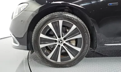 Mercedes-Benz E-Class 2021, 130069 км, за 21333.86 USD