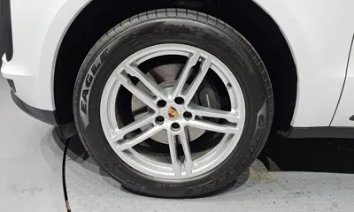 Porsche Macan 2021, 84592 км, за 42616.45 USD