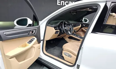 Porsche Macan 2021, 84592 км, за 42616.45 USD - фото 10