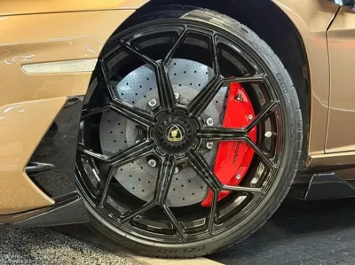 Lamborghini Aventador 2021, 4050 км, за 601534 USD