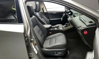 Lexus NX 2017, 80925 км, за 15570.04 USD - фото 10