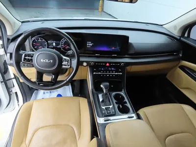 Kia Canival 2023, 79055 км, за 15557.31 USD - фото 7