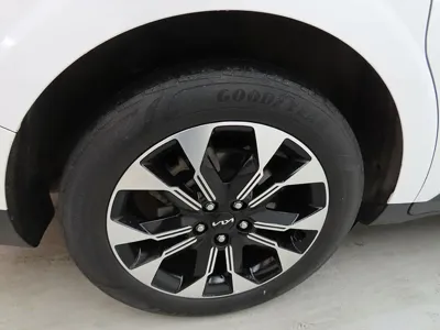 Kia Canival 2023, 79055 км, за 15557.31 USD - фото 20