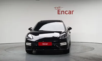 Porsche Panamera 2023, 21304 км, за 82715.16 USD