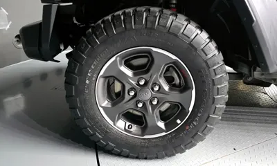 Jeep Gladiator 2021, 109353 км, за 22465.32 USD