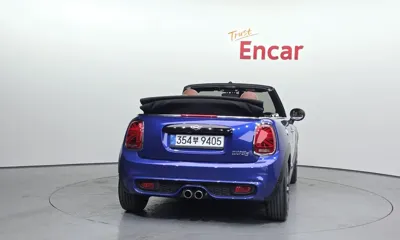 MINI Cooper Convertible 2021, 109585 км, за 10901.88 USD