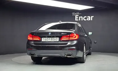 BMW 5-Series 2020, 73199 км, за 17239.15 USD