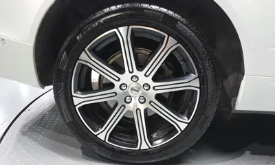Volvo XC60 2019, 133554 км, за 16082.45 USD