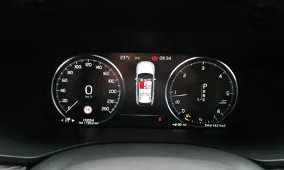 Volvo XC60 2019, 133554 км, за 16082.45 USD - фото 8