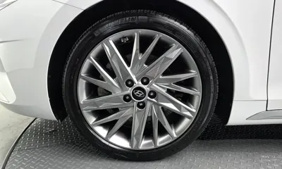 Hyundai Grandeur 2021, 49965 км, за 16872.97 USD