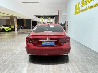 Honda Accord 2020, 51000 км, за 14243.4 USD