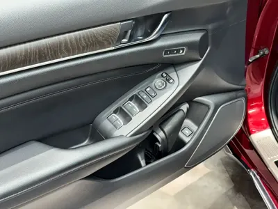Honda Accord 2020, 51000 км, за 14243.4 USD - фото 18