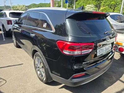 Kia Sorento 2015, 160569 км, за 7155.05 USD