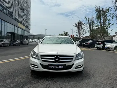 Mercedes-Benz CLS 2014, 120000 км, за 11594.83 USD