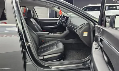 Hyundai Sonata 2020, 130550 км, за 10198.67 USD - фото 11