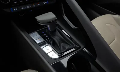 Hyundai Avante 2024, 20547 км, за 14130.36 USD - фото 9