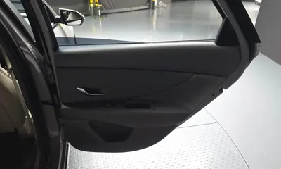 Hyundai Avante 2024, 20547 км, за 14130.36 USD - фото 25