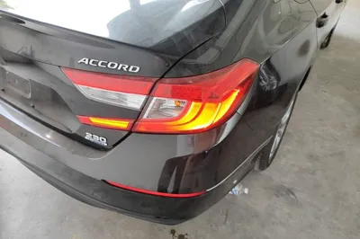 Honda Accord 2018, 60800 км, за 13143 USD - фото 13